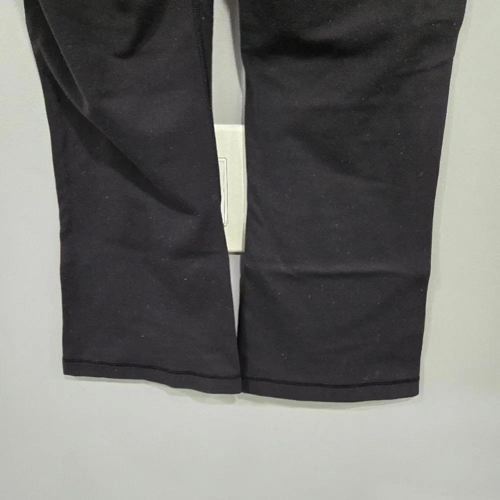🐢 Lululemon Hip To Be Zen Crop Leggings